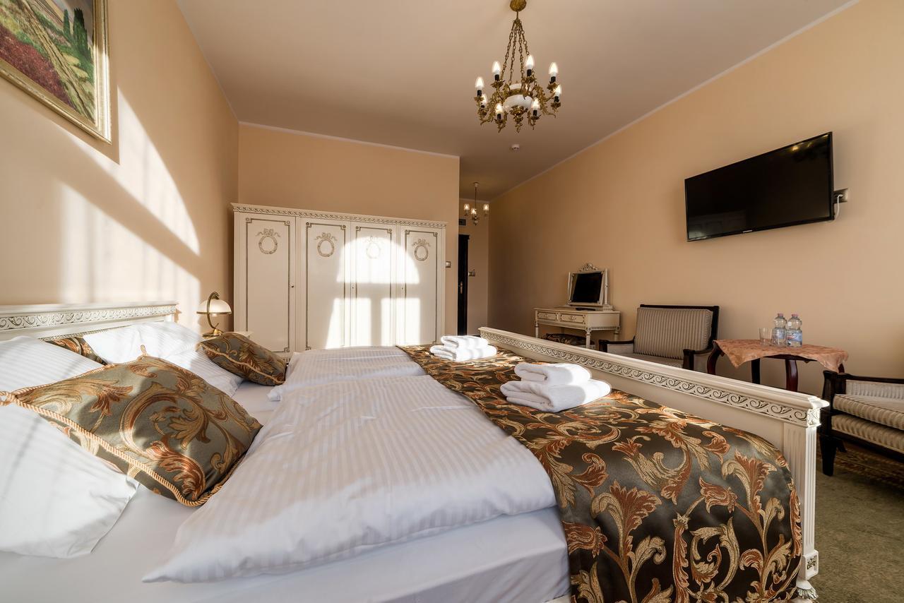 Palac Klanino Extérieur photo