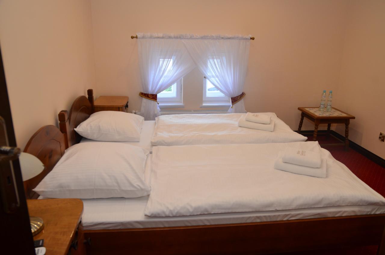 Palac Klanino Extérieur photo