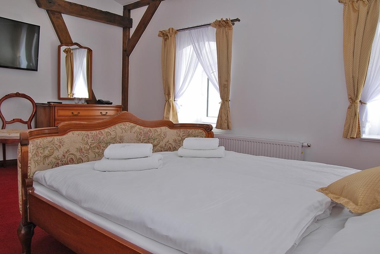 Palac Klanino Extérieur photo